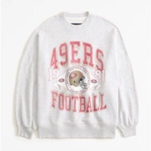 San Francisco 49ers Graphic Oversized Sunday Crew (Women’s)